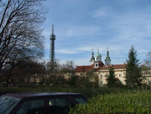 05-04-2004_16.16.12