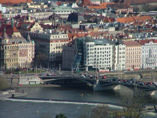 05-04-2004_16.34.32