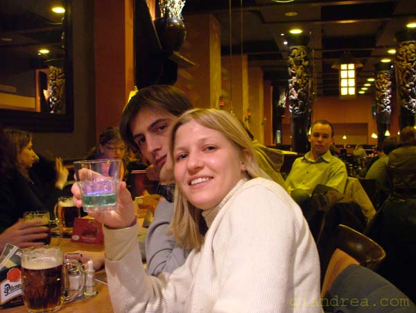 06-04-2004_00.08.03