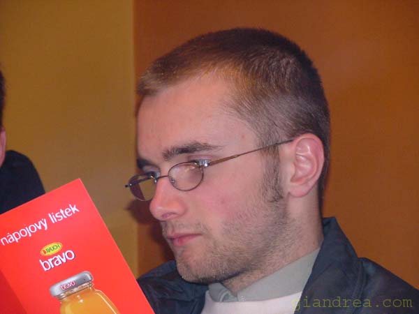 06-04-2004_00.35.05